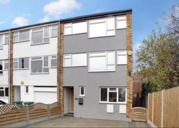 3 Bedroom Semi-detached house for rent