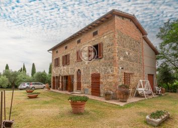 Thumbnail 4 bed villa for sale in Cetona, Siena, Tuscany