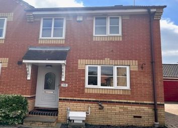Thumbnail Property to rent in Redwing Close, Peterborough