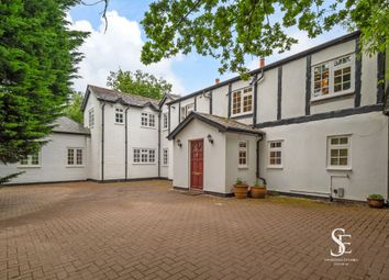 Thumbnail Detached house for sale in Spinning Wheel Lane, Binfield