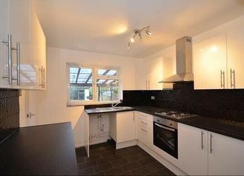 3 Bedrooms Detached house to rent in Market Street, East Ham E6