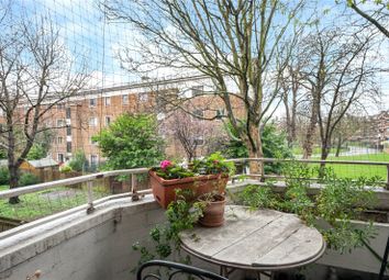 Thumbnail 1 bed flat to rent in Ashby Grove, Islington, London