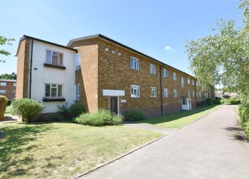 Thumbnail Flat to rent in Rayleigh House, Shirley Road, Abbots Langley