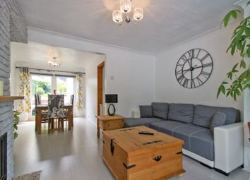 Thumbnail Terraced house for sale in Phipps Avenue, Rugby