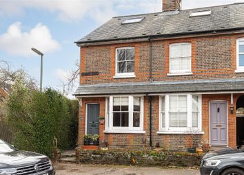 Thumbnail 3 bed property to rent in Albion Road, Reigate