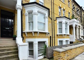 2 Bedrooms Flat to rent in Beryl Road, Kensington W14