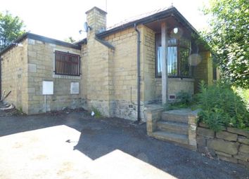 4 Bedrooms Bungalow for sale in Wood Lane, Newsome, Huddersfield, West Yorkshire HD4