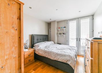 Thumbnail Flat to rent in Sutton Court Road, Sutton