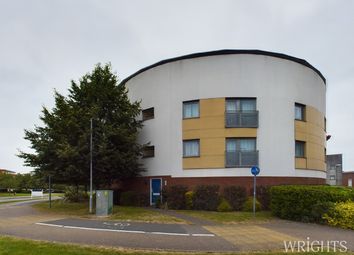 Thumbnail 2 bed flat for sale in Spectre Court, Hatfield