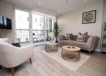 Thumbnail Flat to rent in Mount Stuart Square, Cardiff