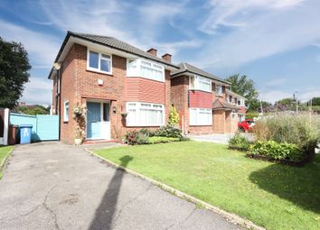 Thumbnail 3 bed detached house to rent in Blunden Road, Farnborough, Hampshire