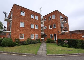 Thumbnail Flat for sale in Monks Close, Redbourn, Redbourn