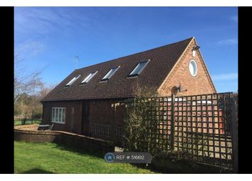 2 Bedroom Detached house for rent
