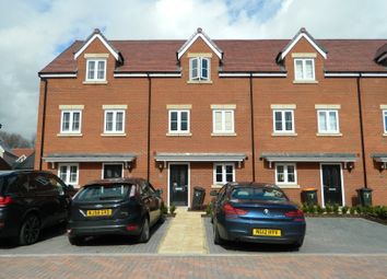 3 Bedroom Town house for rent