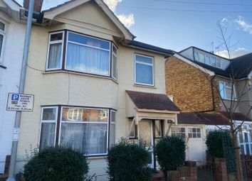 Thumbnail Terraced house to rent in Alexandra Road, Romford