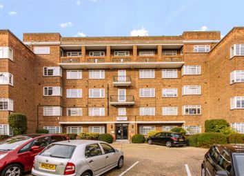 Thumbnail 2 bed flat to rent in Mulberry Close, London