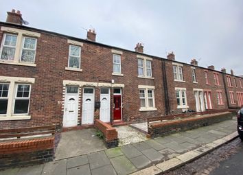 Thumbnail Flat to rent in Holly Avenue, Wallsend