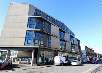 2 Bedrooms Flat to rent in Argyle Street, Glasgow G3
