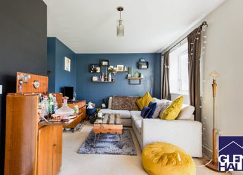 Thumbnail Flat for sale in 53 Well Grove, London
