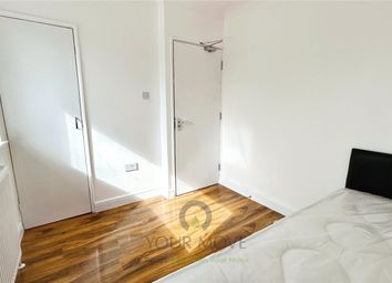 Thumbnail Room to rent in Felixstowe Road, London