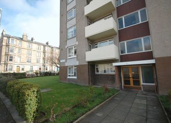 2 Bedrooms Flat for sale in Falcon Road West, Morningside, Edinburgh EH10