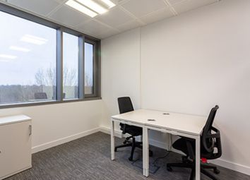 Thumbnail Office to let in Great West Road, Brentford