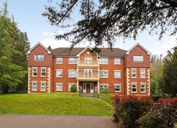 Thumbnail 2 bedroom flat for sale in Harestone Valley Road, Caterham
