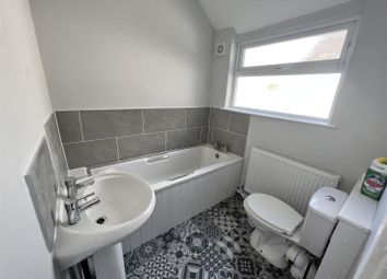 Thumbnail 3 bed property to rent in Victoria Road, Kirkby-In-Ashfield, Nottingham