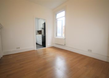 Thumbnail Studio to rent in Brockley Road, Brockley