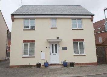 3 Bedrooms Detached house for sale in Jasper Drive, Walton Cardiff, Tewkesbury GL20
