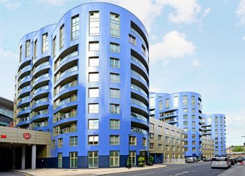 Thumbnail Flat to rent in Benwell Road, Drayton Park, Holloway, Highbury, London