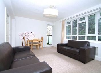 4 Bedrooms Flat to rent in Staplefield Close, London SW2