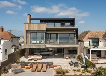 280007 - 20250424-The-Sea-House_Camber_Tmh-106_Hi_Res.Jpg