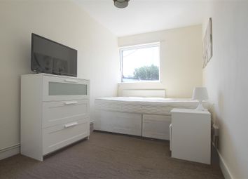 Thumbnail Property to rent in Chiswick Terrace, London
