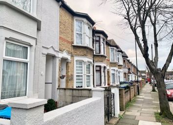 Thumbnail Detached house to rent in Northfield Road, Enfield