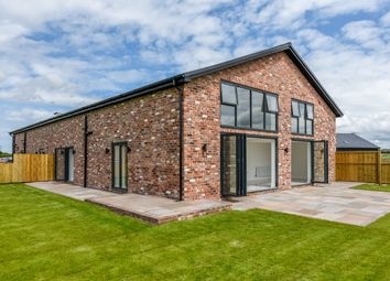 Thumbnail Barn conversion for sale in Broad Lane, Ormskirk