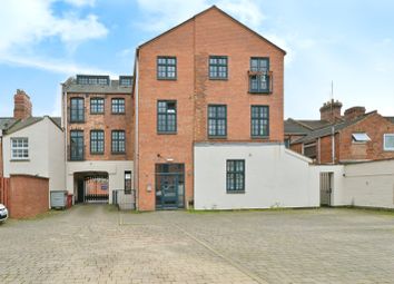 Thumbnail Flat for sale in Eaton House, 141 Clare Street, Northampton