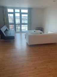 Thumbnail Flat to rent in Fox Street, Leicester