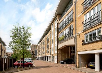 2 Bedrooms Flat to rent in Locksons Close, 35 Broomfield Street E14