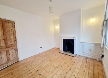 Thumbnail 2 bed terraced house to rent in Wood Street, Newark