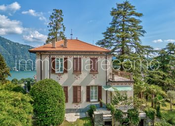 Thumbnail Villa for sale in Via Vittorio Veneto, Cernobbio, Como, Lombardy, Italy