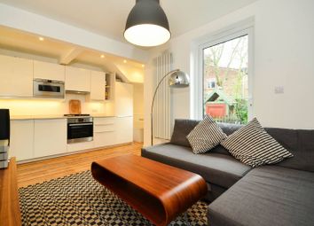 3 Bedrooms Flat for sale in Chapter Road, Willesden Green NW2