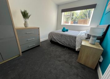 Thumbnail Room to rent in Sunnyside Road, Weston-Super-Mare
