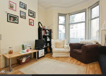 2 Bedrooms Flat to rent in Solon Road, Brixton SW2