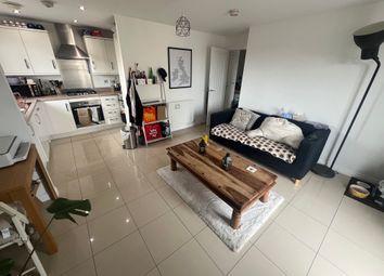 Thumbnail Flat to rent in Greenfield Road, Bristol