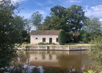 Thumbnail Property for sale in Centre, Indre, Parnac