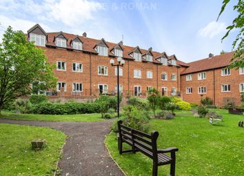 Thumbnail 1 bed flat to rent in Belmont Road, Leatherhead