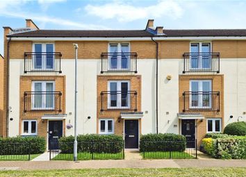 Thumbnail Town house for sale in Clenshaw Path, Basildon