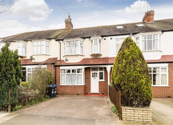3 Bedrooms Terraced house for sale in Westway, London SW20