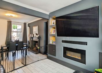 Property listing in Swansea, Swansea